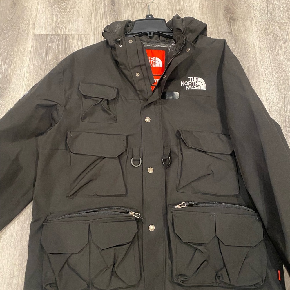 Supreme north face cargo jacket